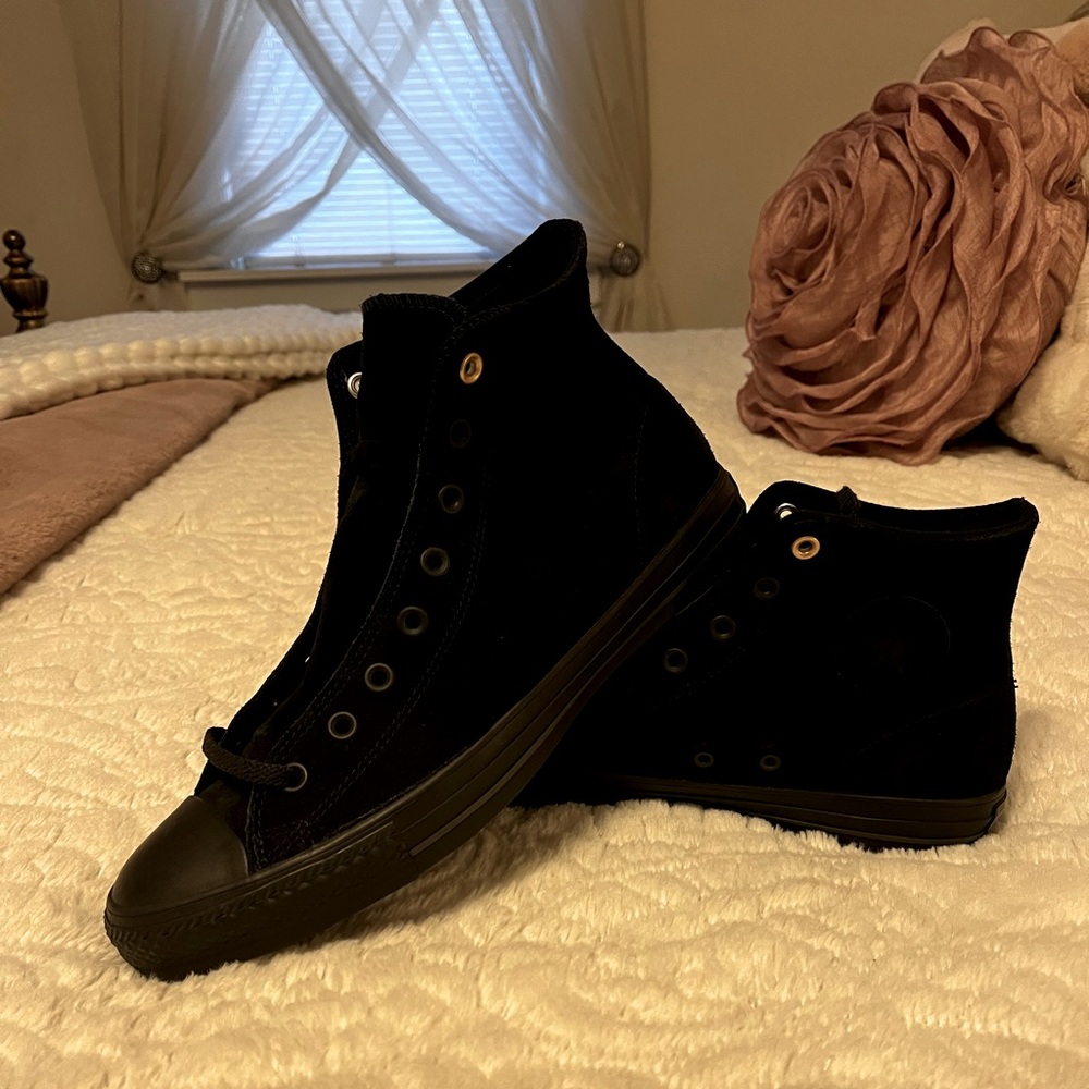 Brand new Converse all star sneakers